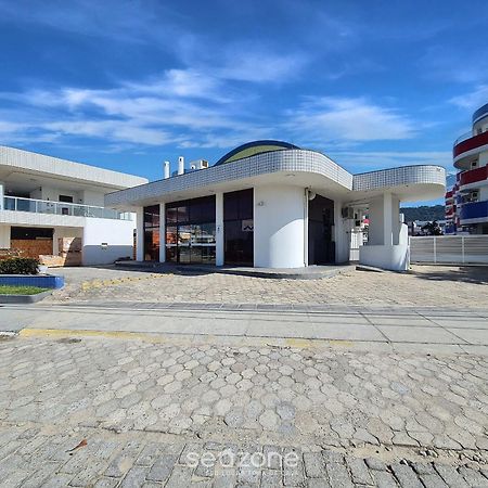 Apto C/ Varanda Em Condominio Pe Na Areia Iho127 Флоріанополіс Екстер'єр фото